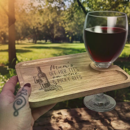 Mum's Off Her Tits On Wine & Picky Bits - Nibble Board With Glass Holder